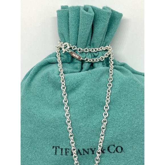 Large Return to Tiffany Etched Heart and Arrow Pendant, Necklace Sterling Silver - Picture 7 of 12